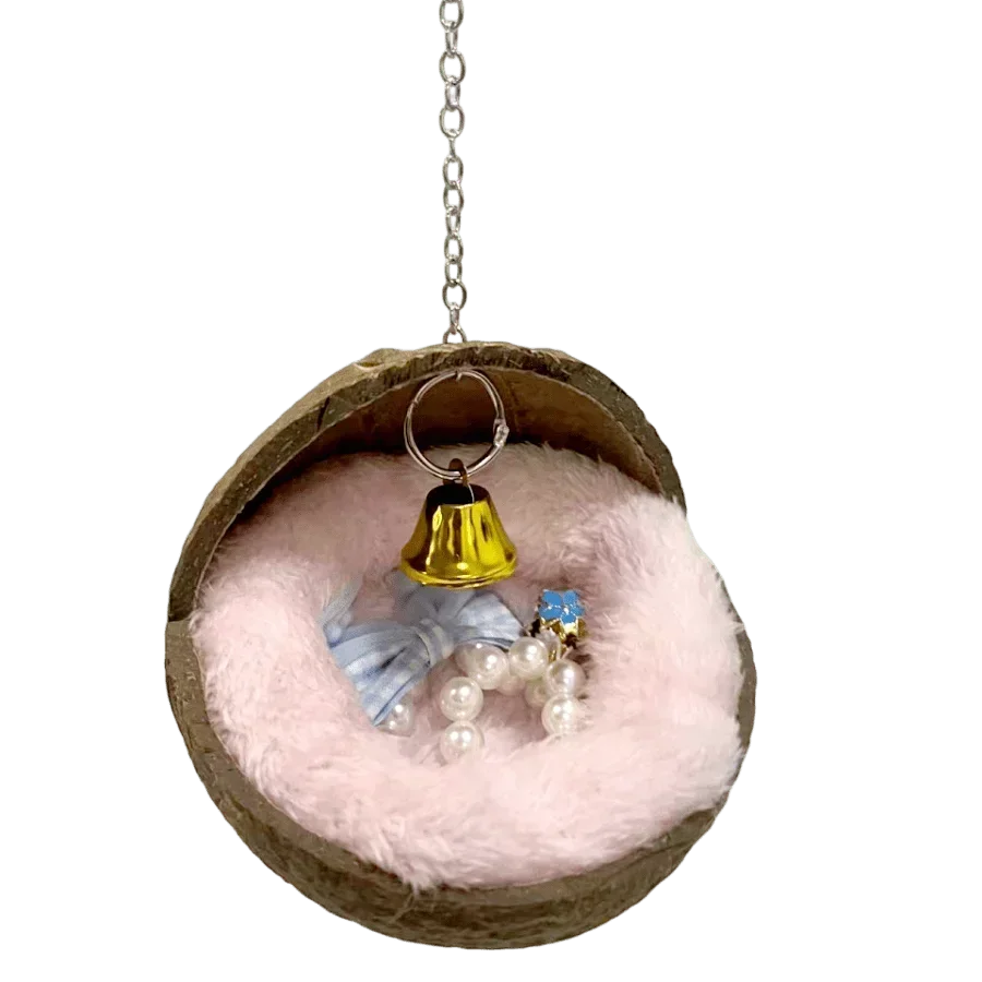 CocoHaven – Cozy Coconut Bird Bed